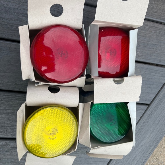 Ampoules / light bulbs - Picture 3 of 3